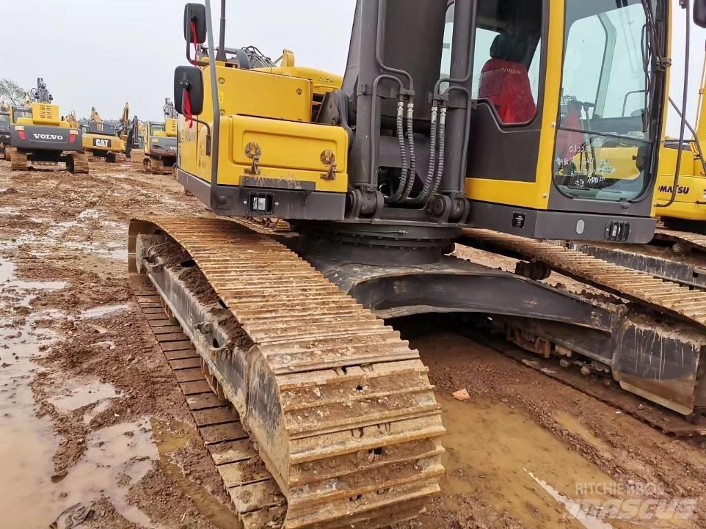 Volvo EC 240 B LC Escavatori cingolati