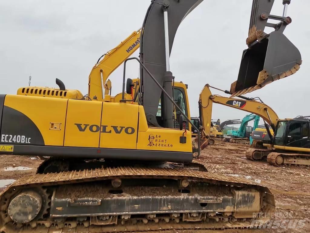 Volvo EC 240 B LC Escavatori cingolati