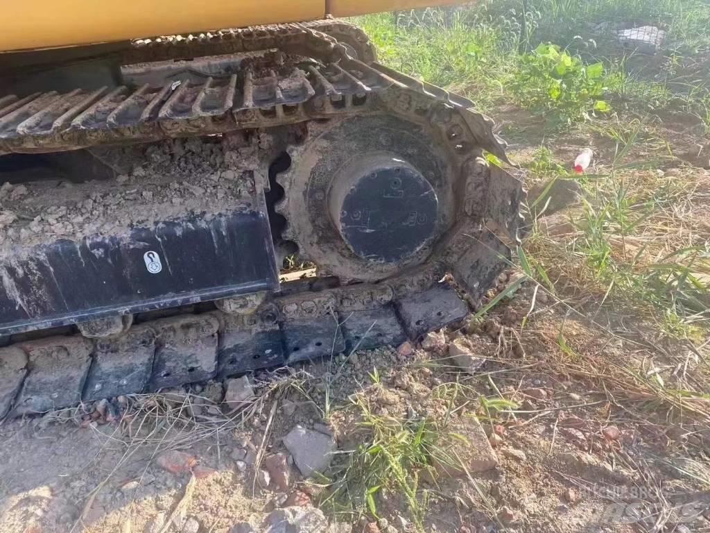 CAT 307 Escavatori cingolati