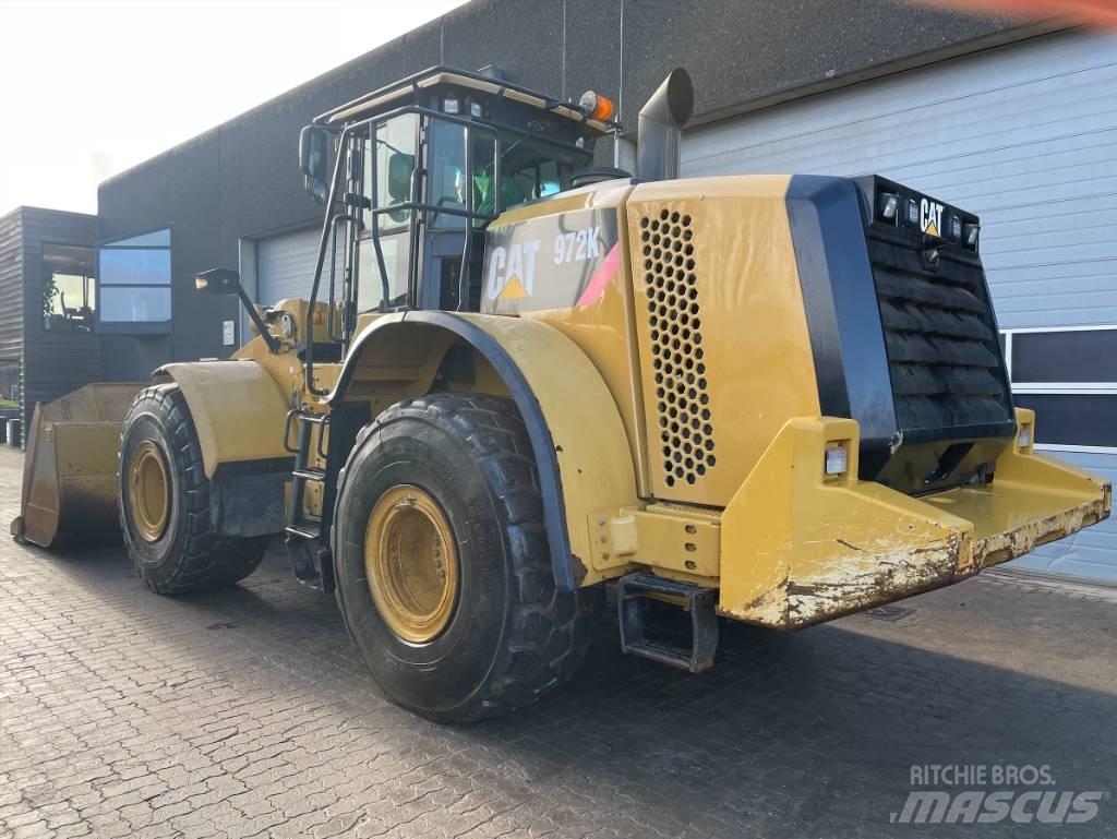 CAT 972K Pale gommate