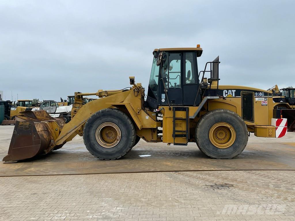 CAT 950G Pale gommate