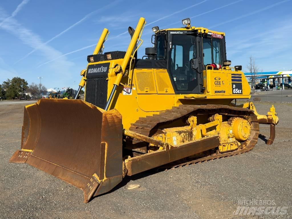 Komatsu D65EX-18 Dozer cingolati