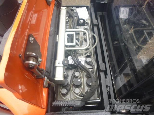 BT SPE 140L Transpallet uomo a terra