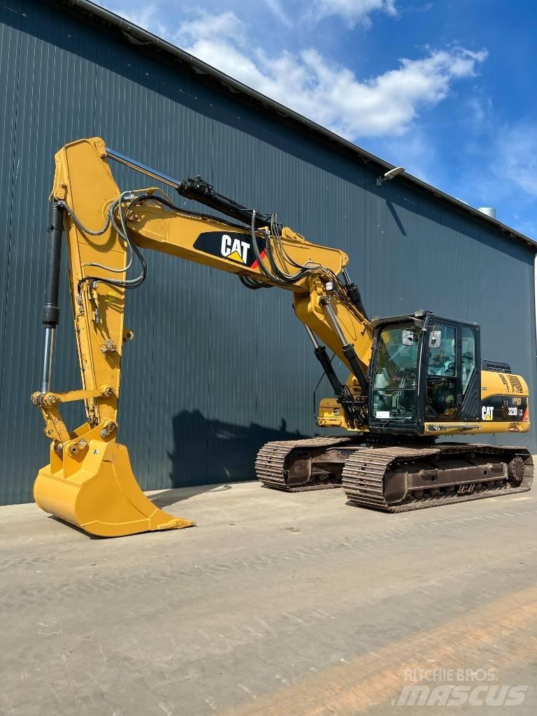 CAT 323D LN VA Escavatori cingolati