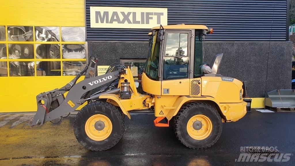Volvo L 35 G Pale gommate