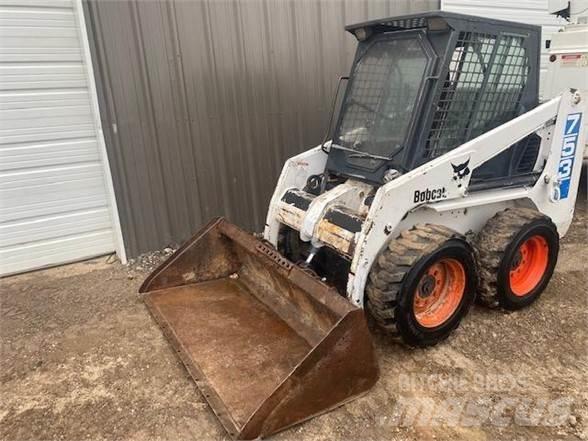 Bobcat 753 Mini Pale Gommate