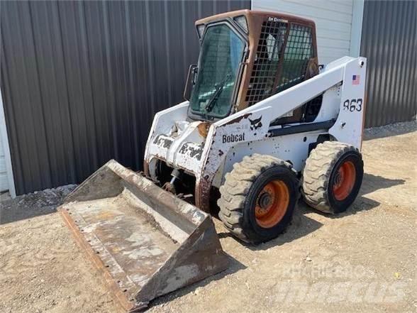 Bobcat 863 Mini Pale Gommate