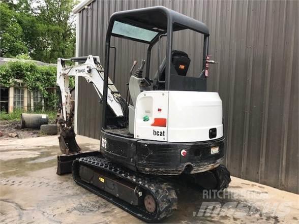 Bobcat E32M Miniescavatori