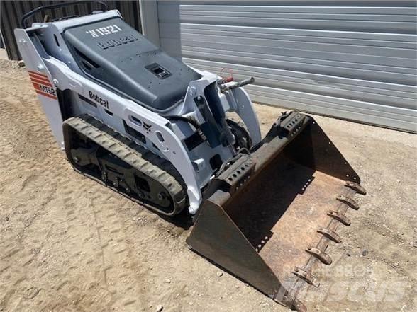 Bobcat MT52 Mini Pale Gommate