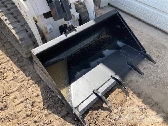 Bobcat MT55 Mini Pale Gommate
