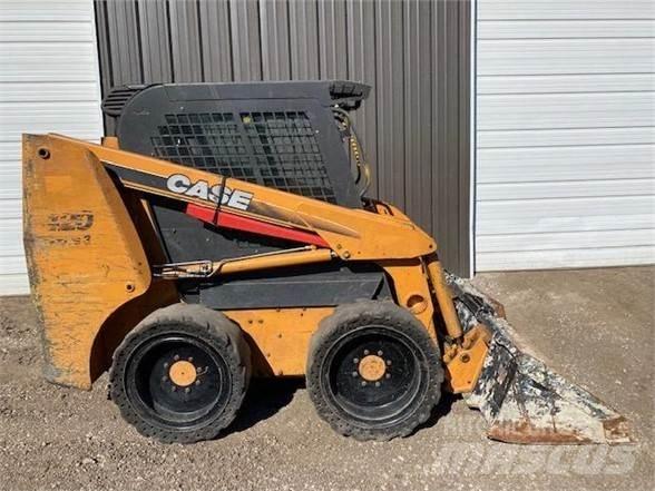 CASE 420-3 Mini Pale Gommate