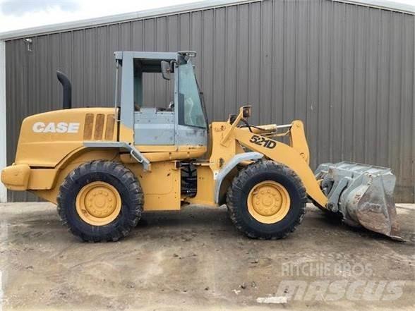 CASE 521D Pale gommate