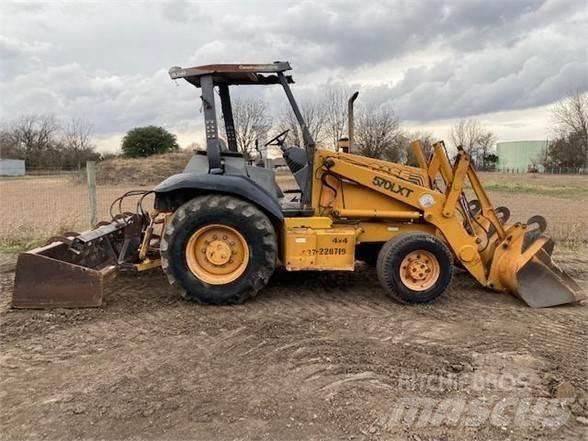 CASE 570L XT Pale gommate