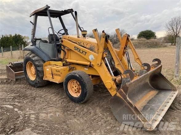 CASE 570L XT Pale gommate