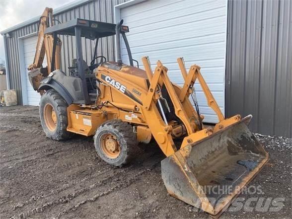 CASE 580M III Terne