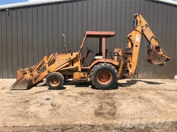 CASE 590 Terne