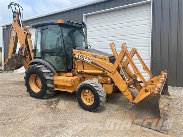 CASE 590SM II Terne