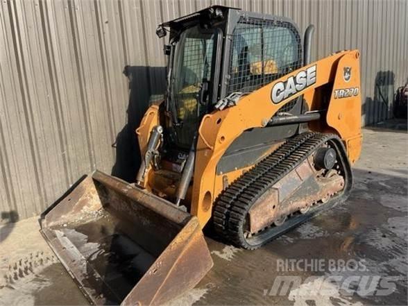 CASE TR270 Mini Pale Gommate