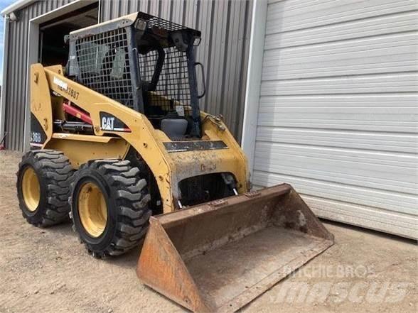 CAT 236B Mini Pale Gommate