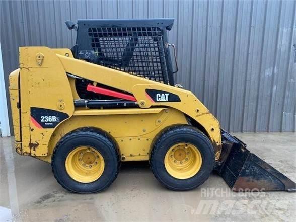 CAT 236B2 Mini Pale Gommate