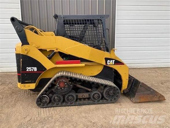 CAT 257B Mini Pale Gommate
