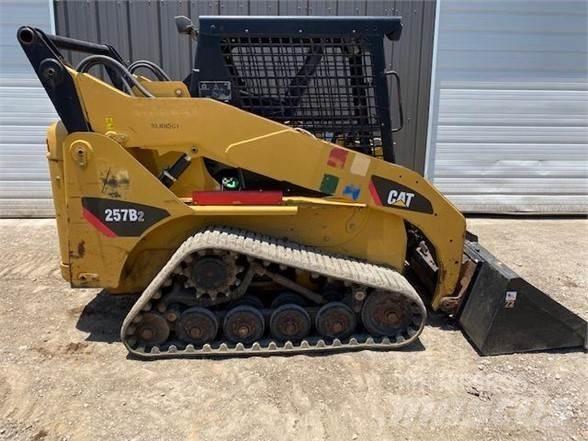 CAT 257B2 Mini Pale Gommate