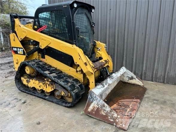 CAT 259D Mini Pale Gommate