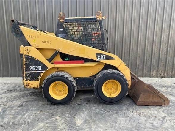 CAT 262B Mini Pale Gommate