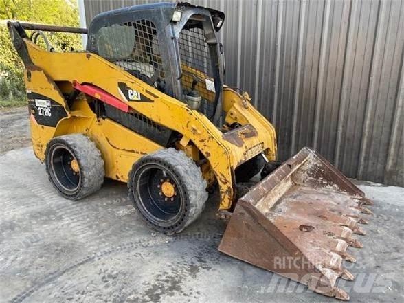 CAT 272C Mini Pale Gommate