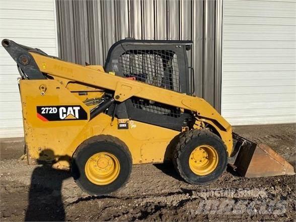 CAT 272D Mini Pale Gommate