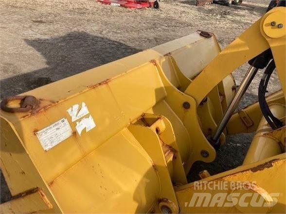CAT 420F2 Terne
