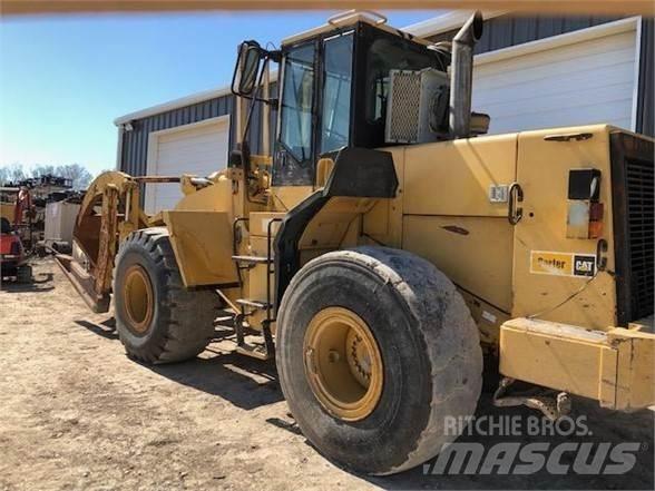 CAT 950F Pale gommate