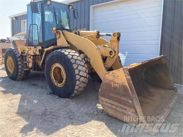 CAT 962G Pale gommate