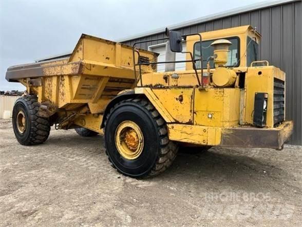CAT D25C Dumpers articolati