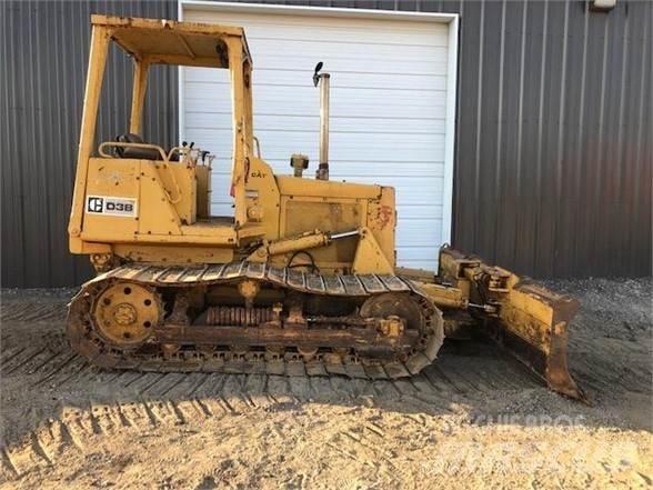 CAT D3B Dozer cingolati