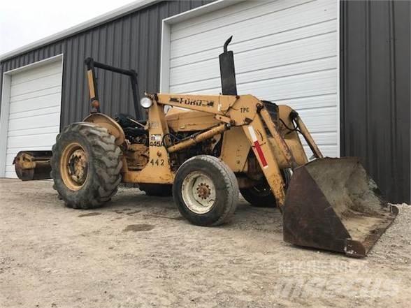 Ford 445A Pale gommate