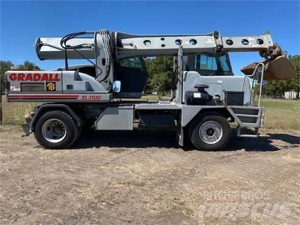 Gradall XL3100 Escavatori gommati