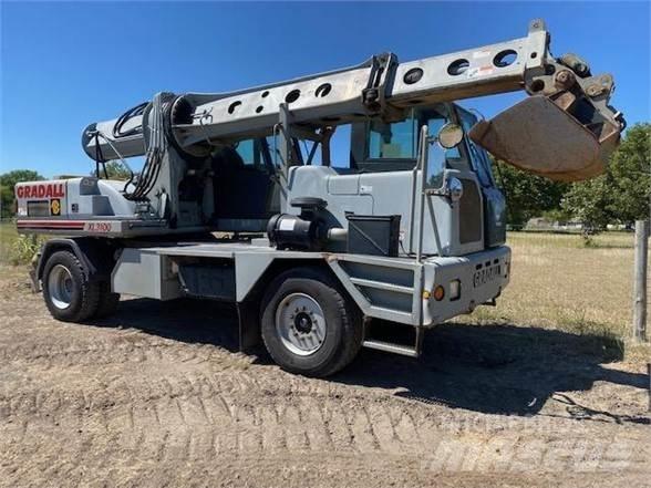 Gradall XL3100 Escavatori gommati
