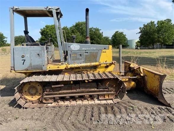 Komatsu D32P-1 Dozer cingolati