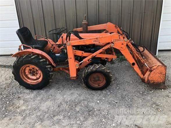 Kubota B7100 Trattori