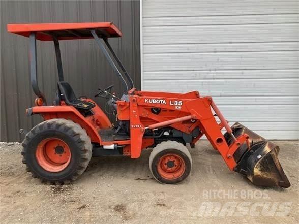 Kubota L35 Pale gommate