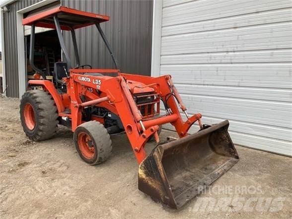 Kubota L35 Pale gommate