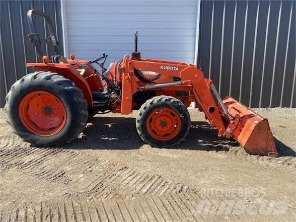 Kubota M4700 Trattori