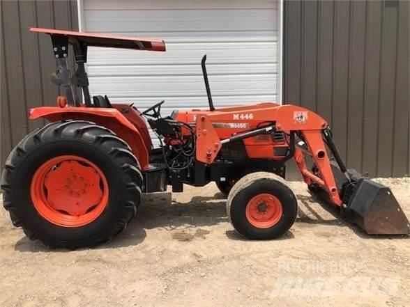 Kubota M9000 Trattori