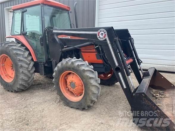 Kubota M9000 Trattori