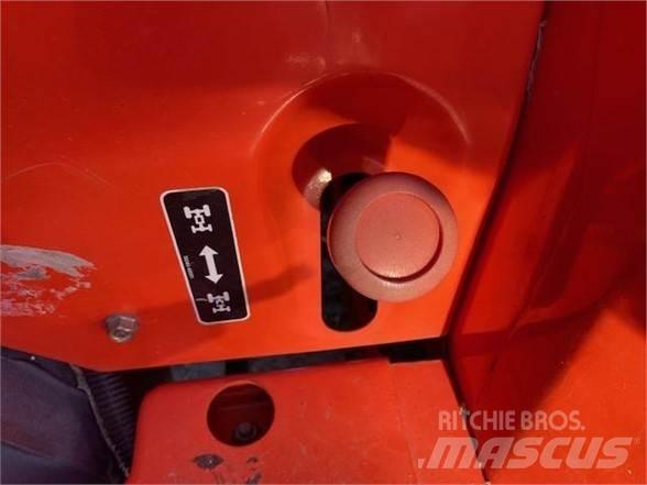 Kubota MX5000 Trattori