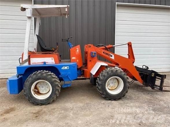 Kubota R510 Pale gommate