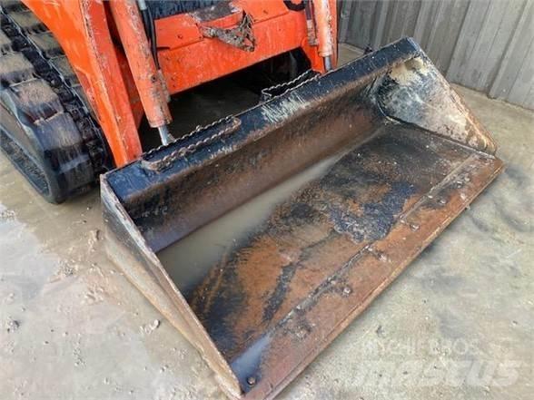 Kubota SVL75 Mini Pale Gommate