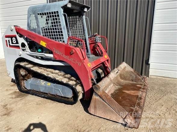 Takeuchi TL8 Mini Pale Gommate