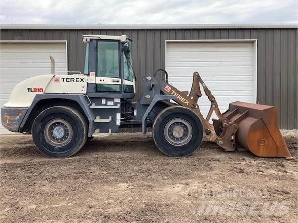 Terex TL210 Pale gommate